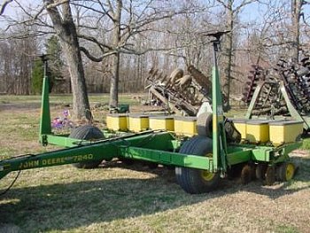 WHEAT STRAW AND FARM EQUIPMENT FOR SALE